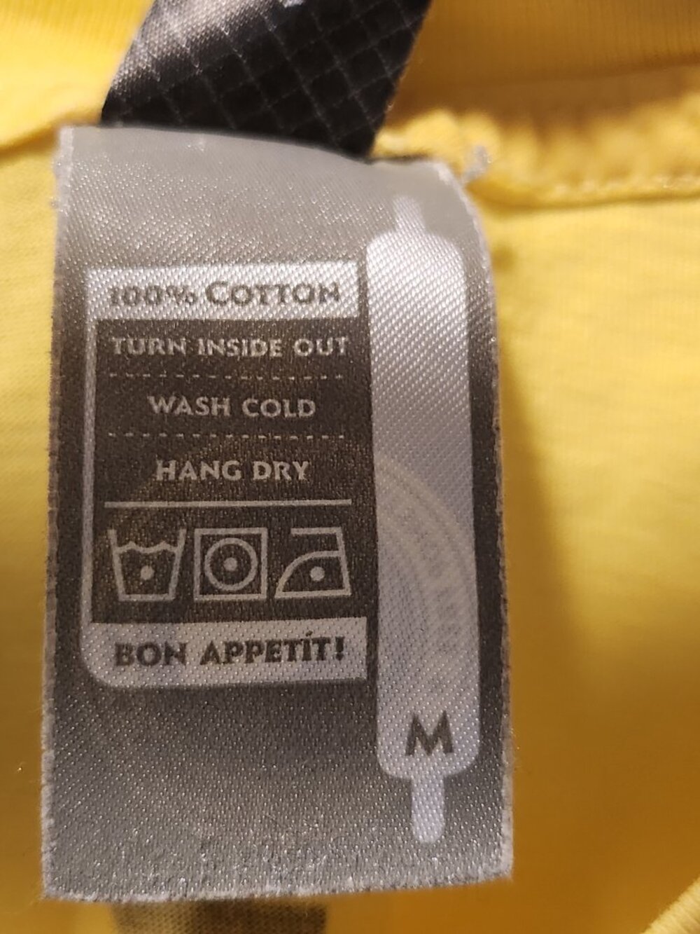 Rare Johnny Cupcakes Make Cupcakes Not War Yellow Graphic Tee - Picture 4 of 4